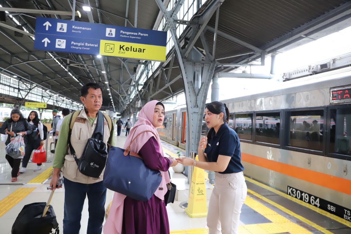 On Time Performance (OTP) Keberangkatan Kereta Mencapai 99.5% Selama Nataru, KAI Tekankan Keselamatan Tetap yang Utama