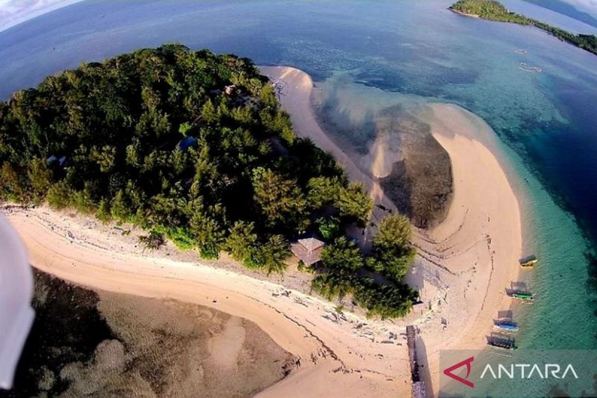 Investor wisata menang sengketa pengelolaan Pulau Saronde di Gorontalo Utara