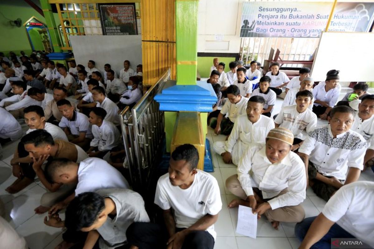 Warga binaan Lapas Gorontalo ikuti doa dan zikir akhir tahun