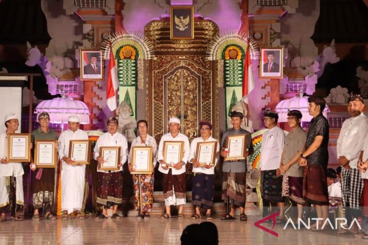 50 Seniman Peliatan terima Anugerah Abisatya Sani Nugraha I