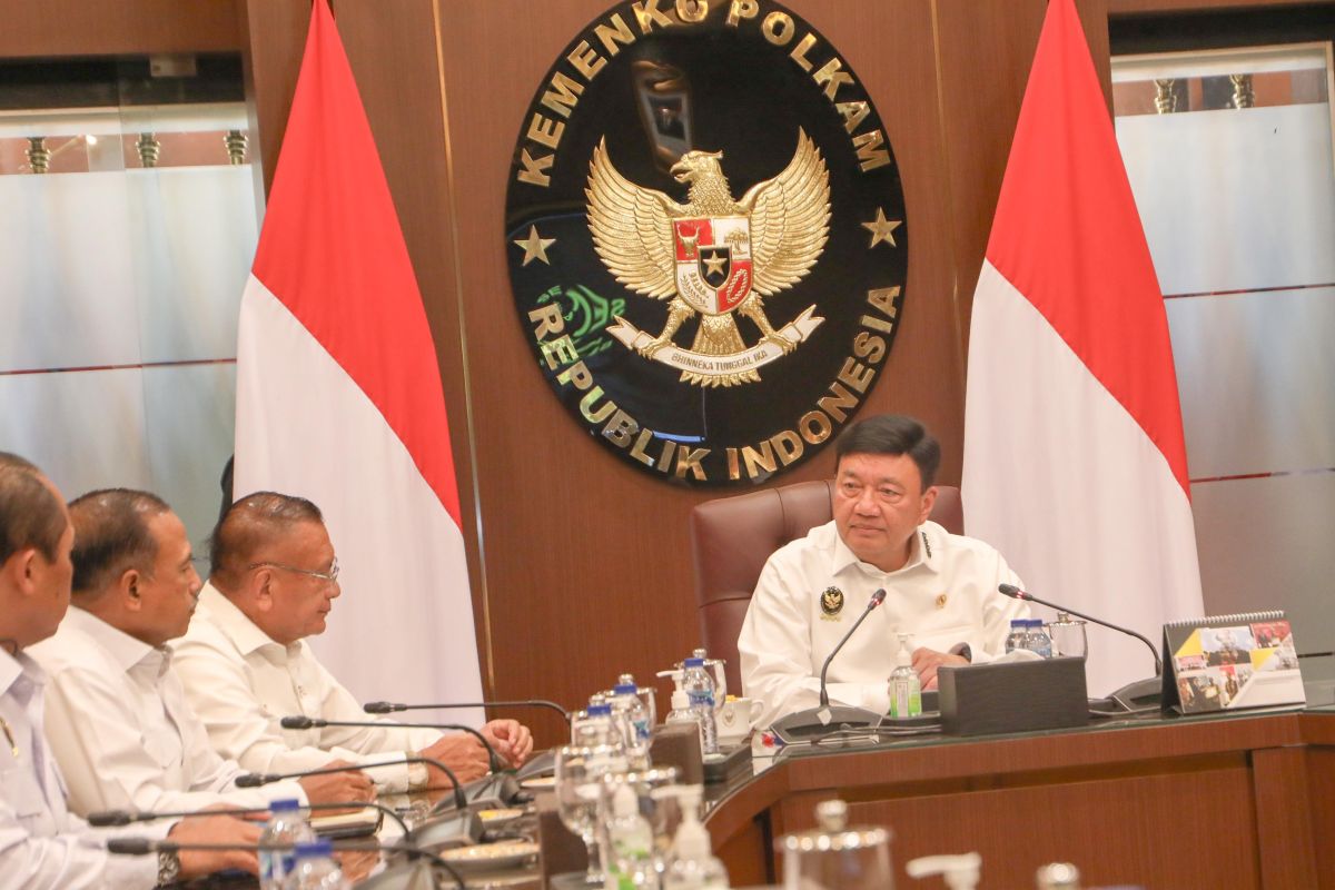 TNI dan Polri perkuat antisipasi bencana di malam tahun baru