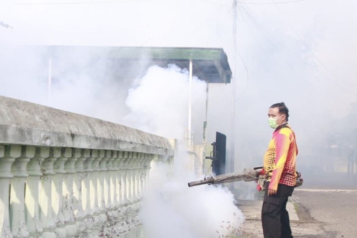 Madiun City Battles Dengue Fever Surge with Fogging and  Public Awareness