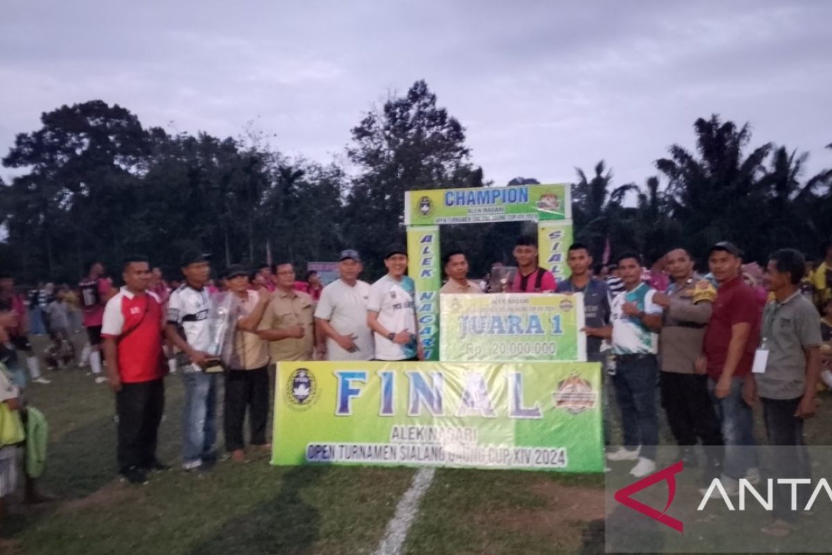 Penghujung 2024, laga final tarkam Sialang Gaung CUP XIV sukses