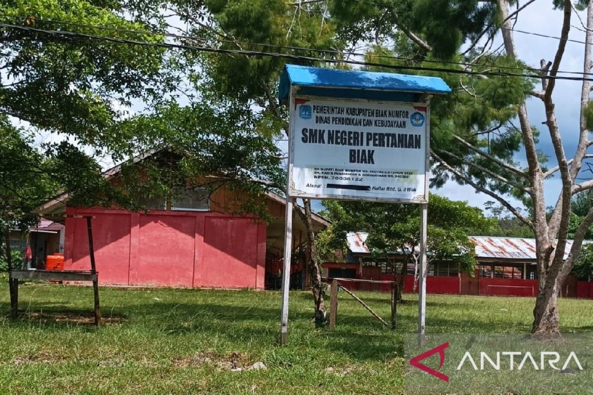 Disdik Biak mencari lahan untuk bangun gedung SMKN Pertanian