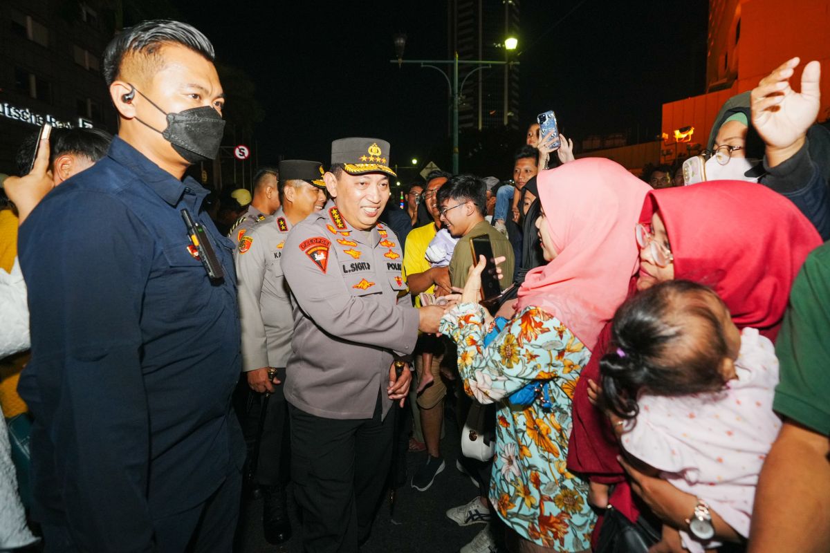 Kapolri cek langsung  pengamanan acara Tahun Baru 2025 di Bundaran HI