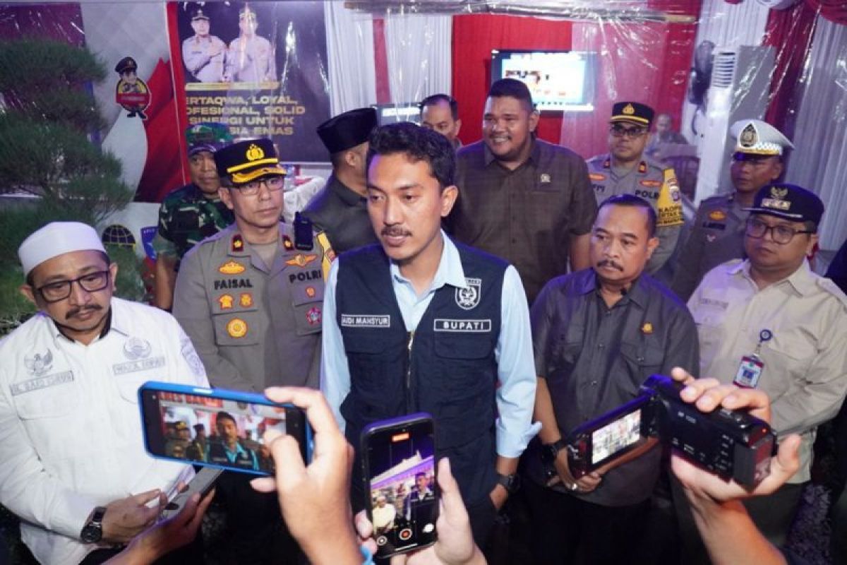Bupati Banjar dan Forkopimda pantau malam pergantian tahun