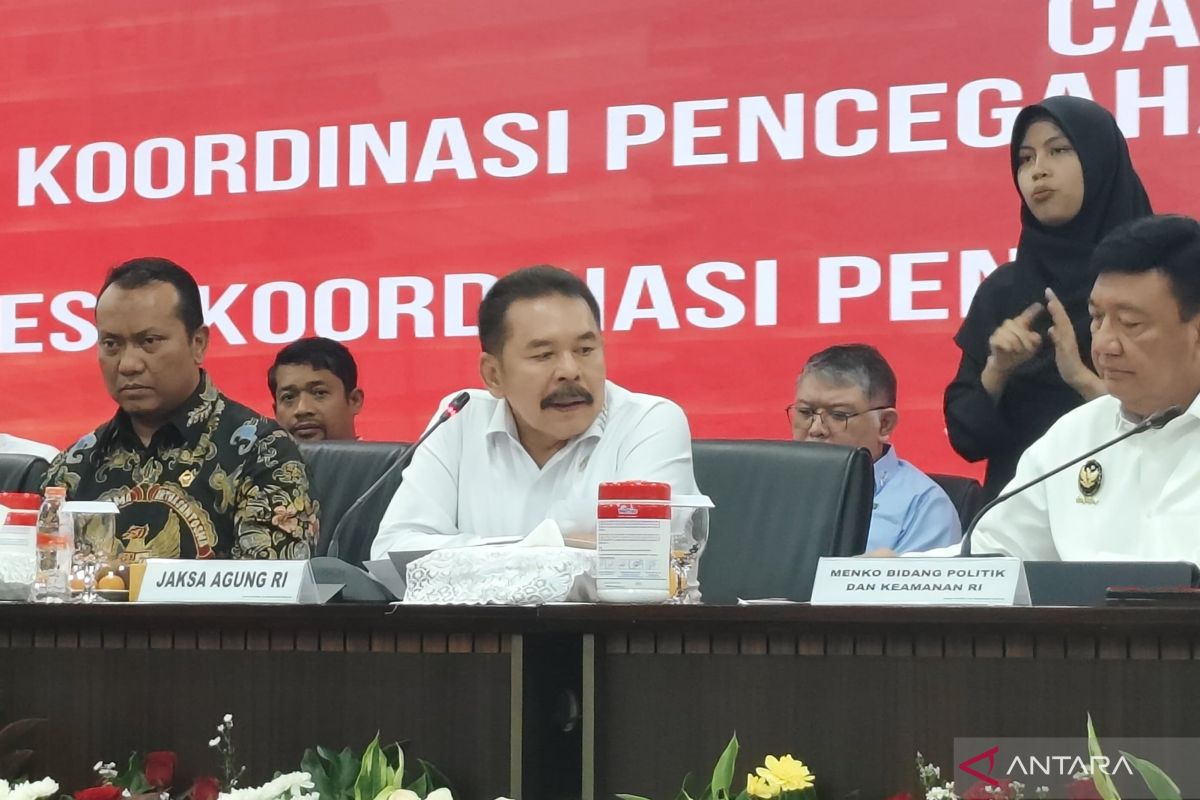 Kejagung tetapkan lima tersangka korporasi dalam kasus timah