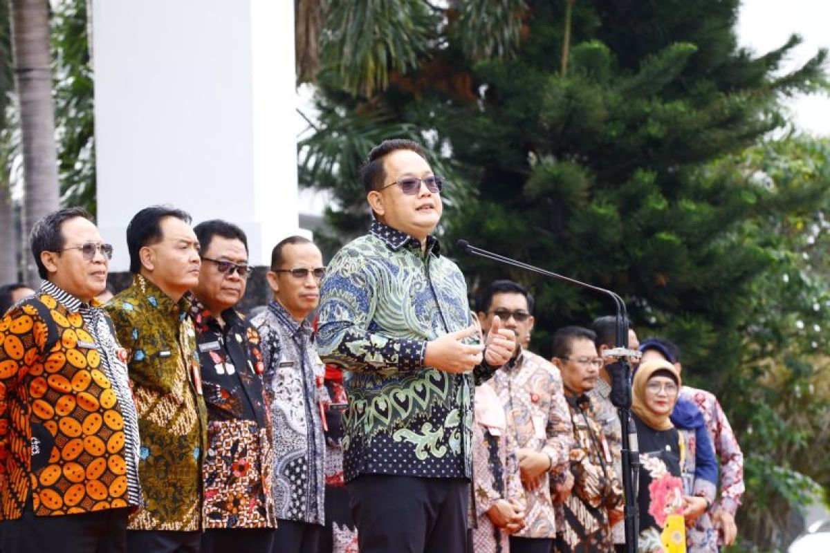 Tahun 2025, Pj Gubernur minta ASN Pemprov Jatim tingkatkan kinerja