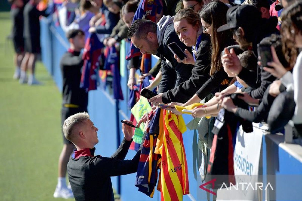 Barcelona melaju ke final Piala Super Spanyol