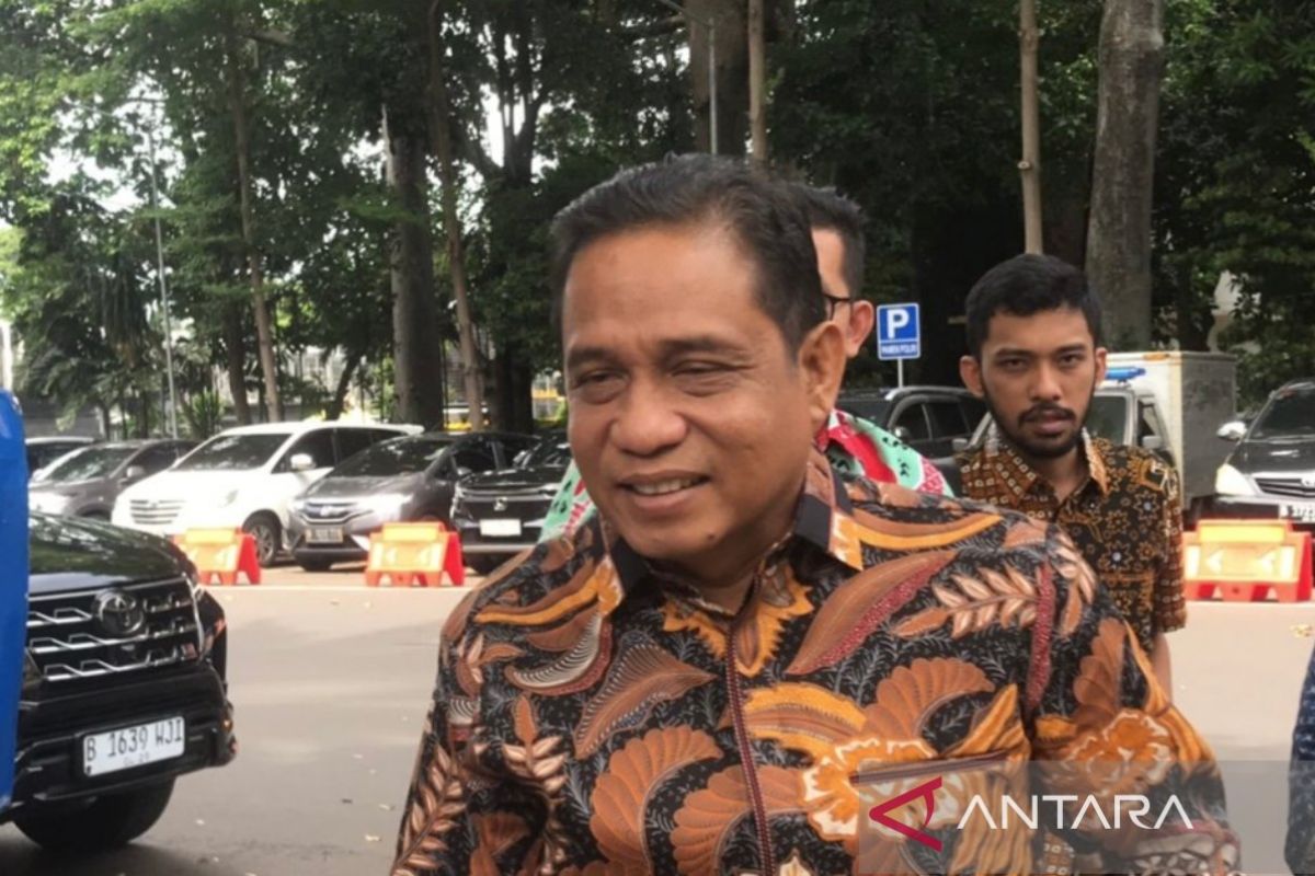 Pengacara Firli desak polisi setop penyidikan karena kurang bukti