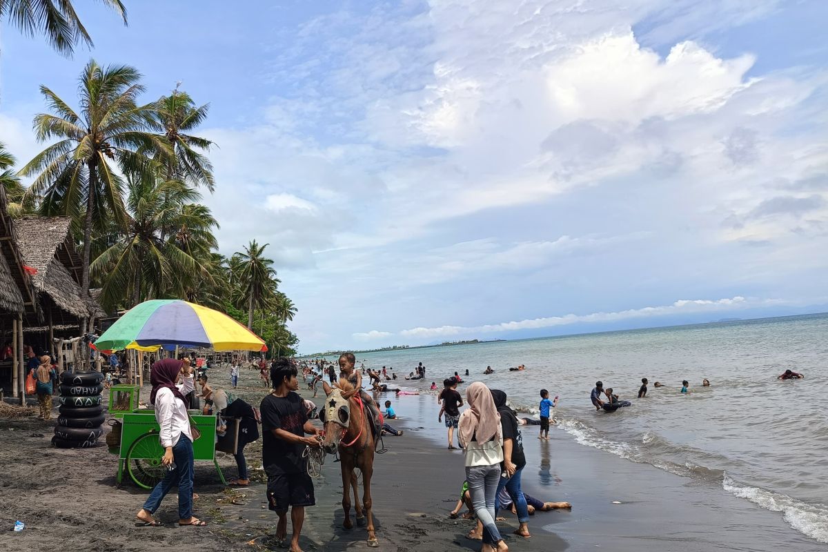 3.000 wisatawan kunjungi SLL Lombok saat perayaan Tahun Baru 2025