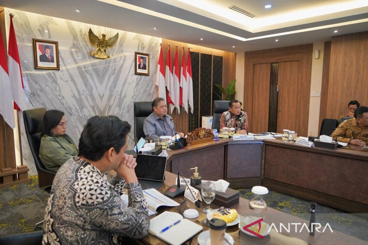 Airlangga Hartarto menilai inflasi tahunan RI 1,57 persen masih terkendali