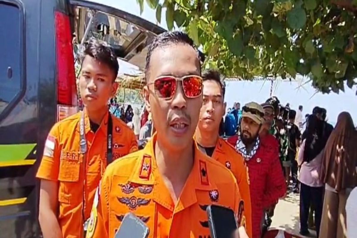 Basarnas Mamuju mengerahkan KN SAR Parikesit cari dua nelayan hilang