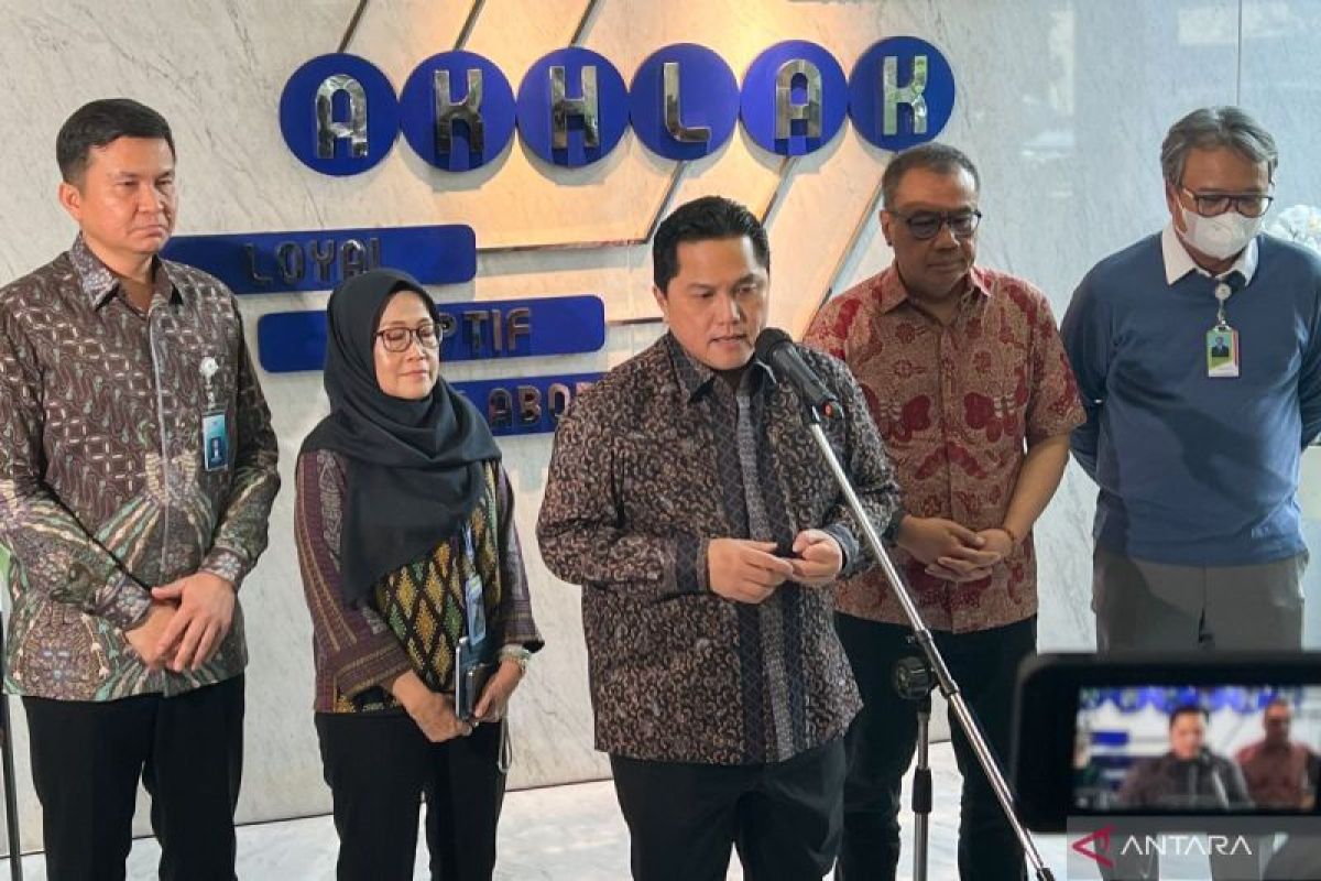 Erick Thohir tegaskan pemilihan pesawat untuk maskapai berdasarkan efisiensi, bukan merek