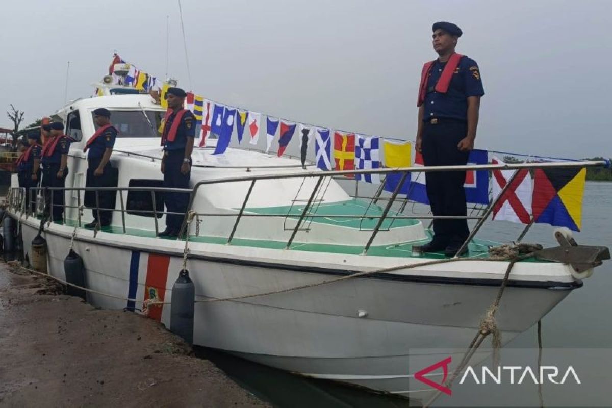 KSOP Pangkalbalam peringatkan nahkoda waspada cuaca ekstrem