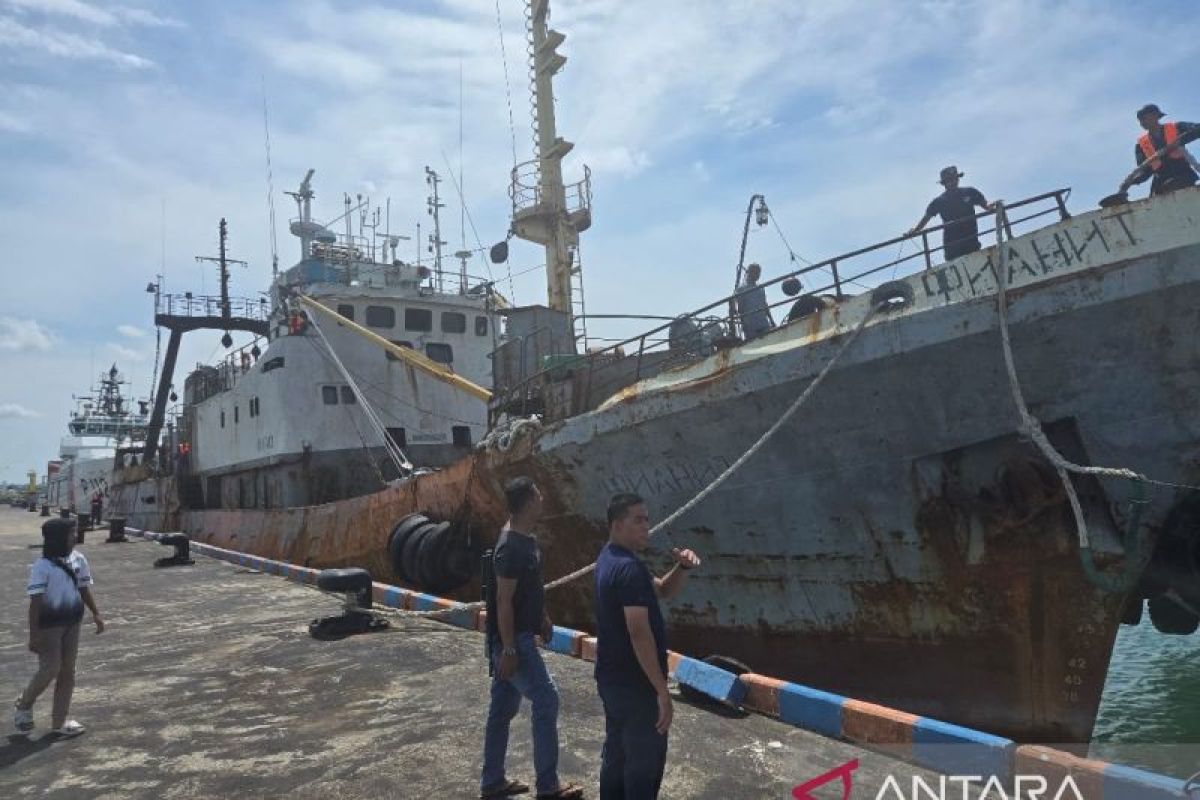 PPLP Tanjung Uban amankan kapal asing berbendera Vanuatu di Perairan Bintan