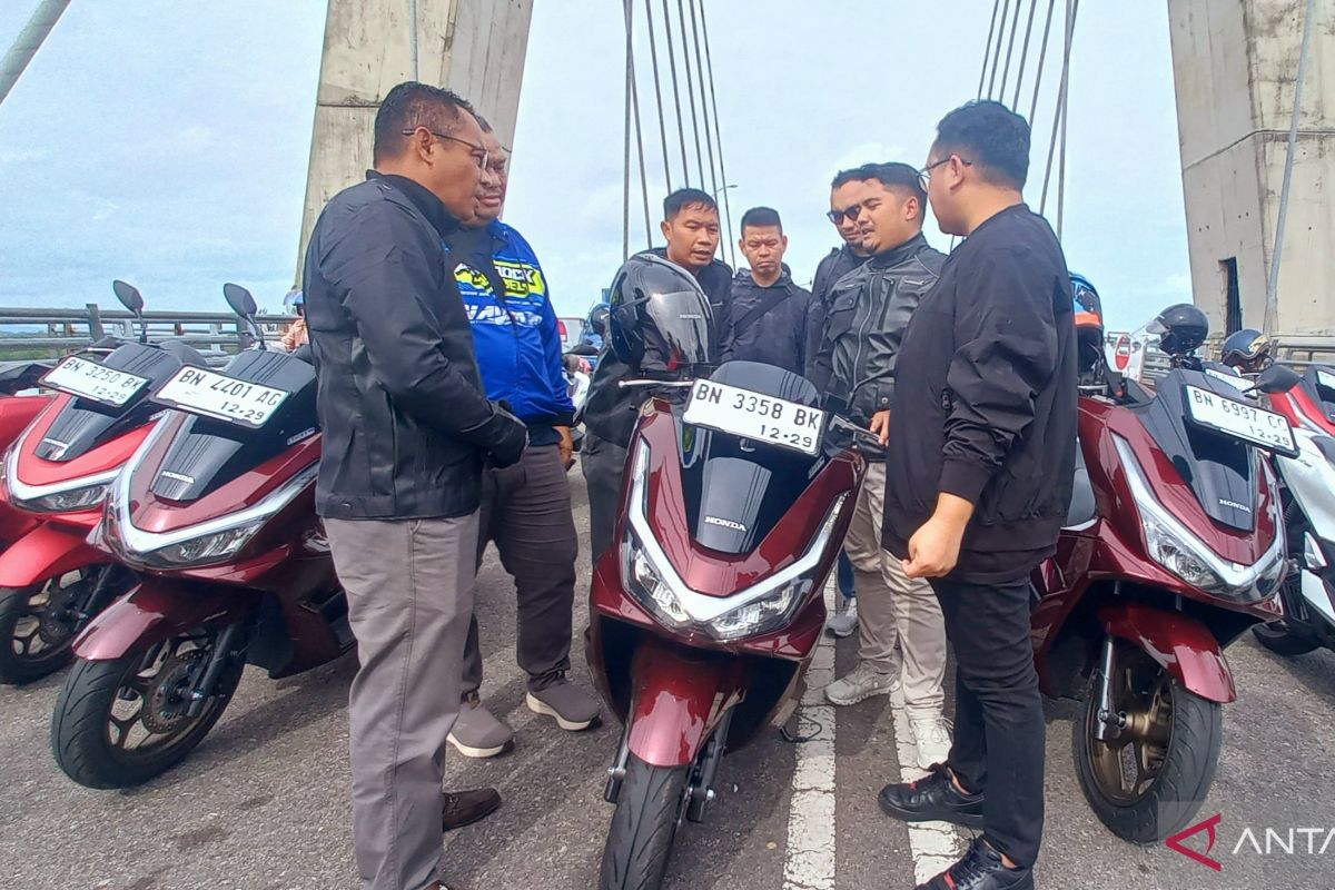 Honda Babel-IMHB touring bersama kenalkan New PCX 160