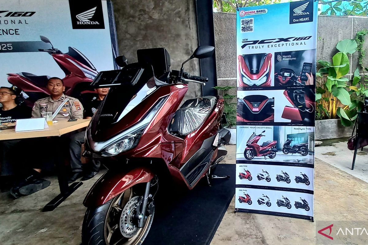 New PCX 160 tampil lebih berkelas dengan fitur roadsync