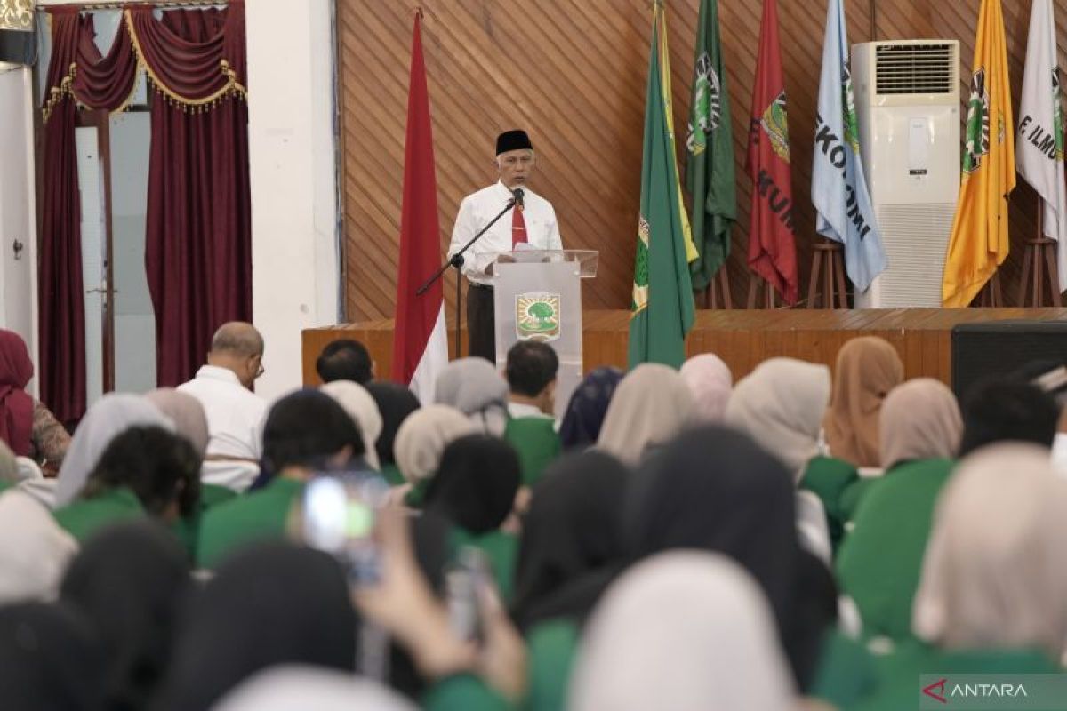 Gubernur Sumbar : KKN perguruan tinggi ikut majukan daerah