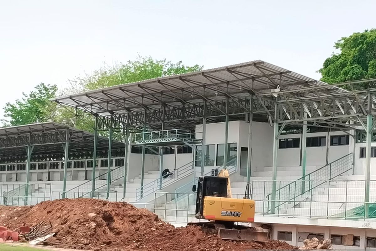 Pemkab Karawang perpanjang waktu pengerjaan proyek stadion dan GOR