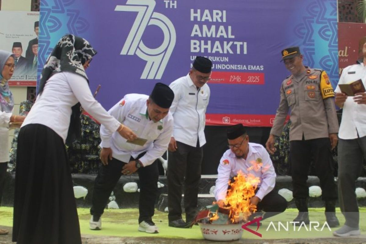 Kemenag Bolmut musnahkan buku nikah tidak terpakai