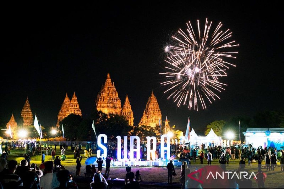 Malam tahun baru di Candi Prambanan Yogyakarta diakui TOP New Year's Eve dunia