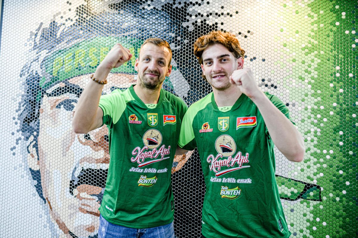 Dime Dimov dan Dejan Tumbas, pemain baru Persebaya