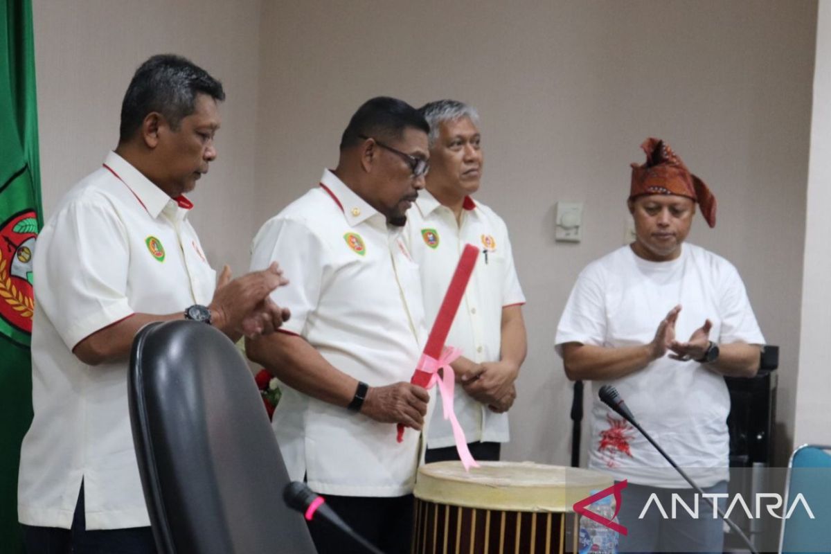 Mantan Gubernur Maluku Murad Ismail mundur dari  jabatan Ketua KONI