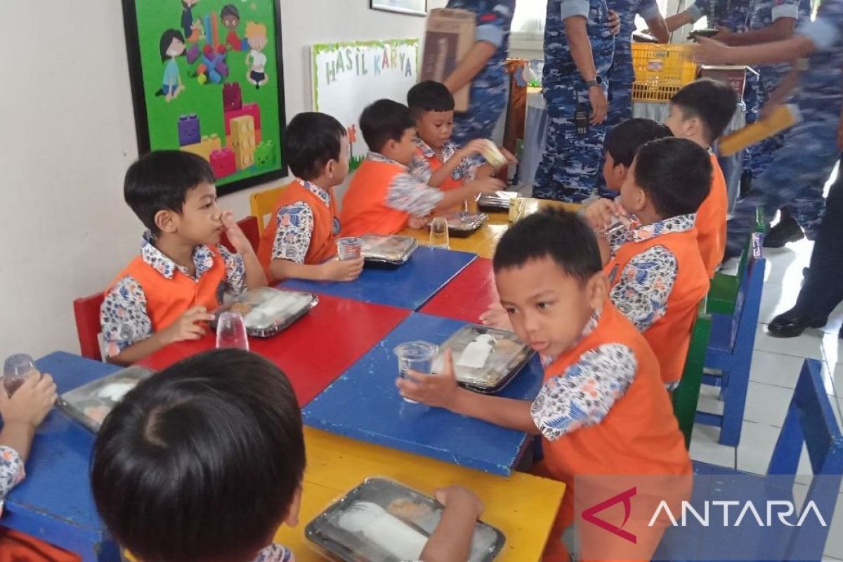 Kelompok Kerja Kepala Sekolah di Makassar mendukung program MBG