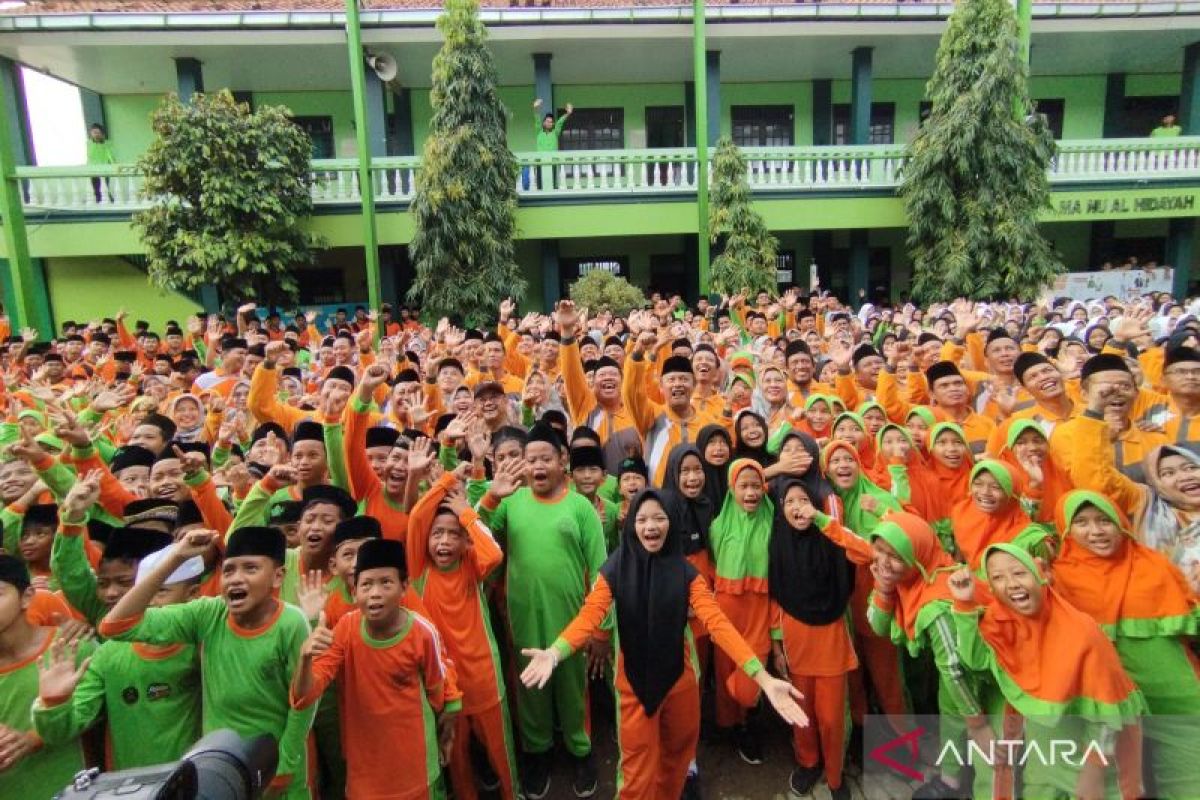 Kementerian Pendidikan siap pantau pelaksanaan makan gratis di Semarang