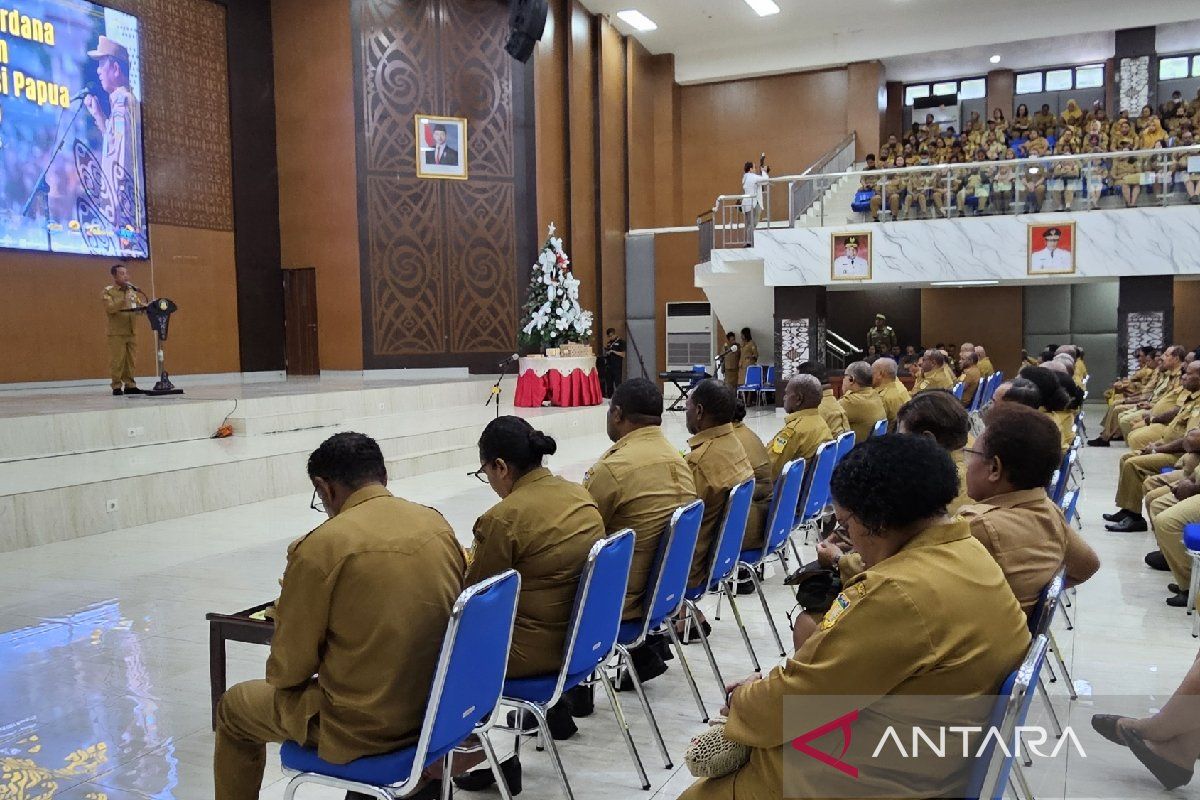 Gubernur Papua minta OPD segera laksanakan program kerja TA 2025