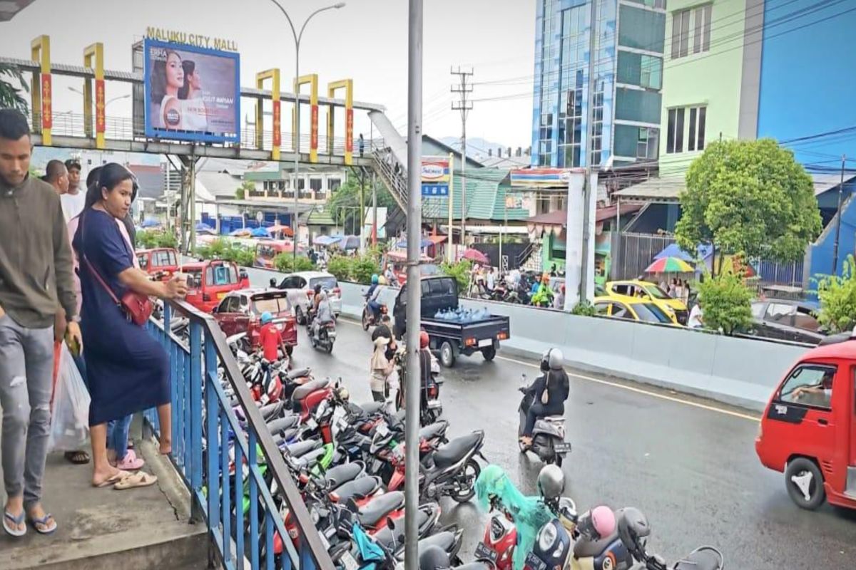 BPTD Maluku catat 340.166 kendaraan masuk Ambon selama liburan Natal dan tahun baru