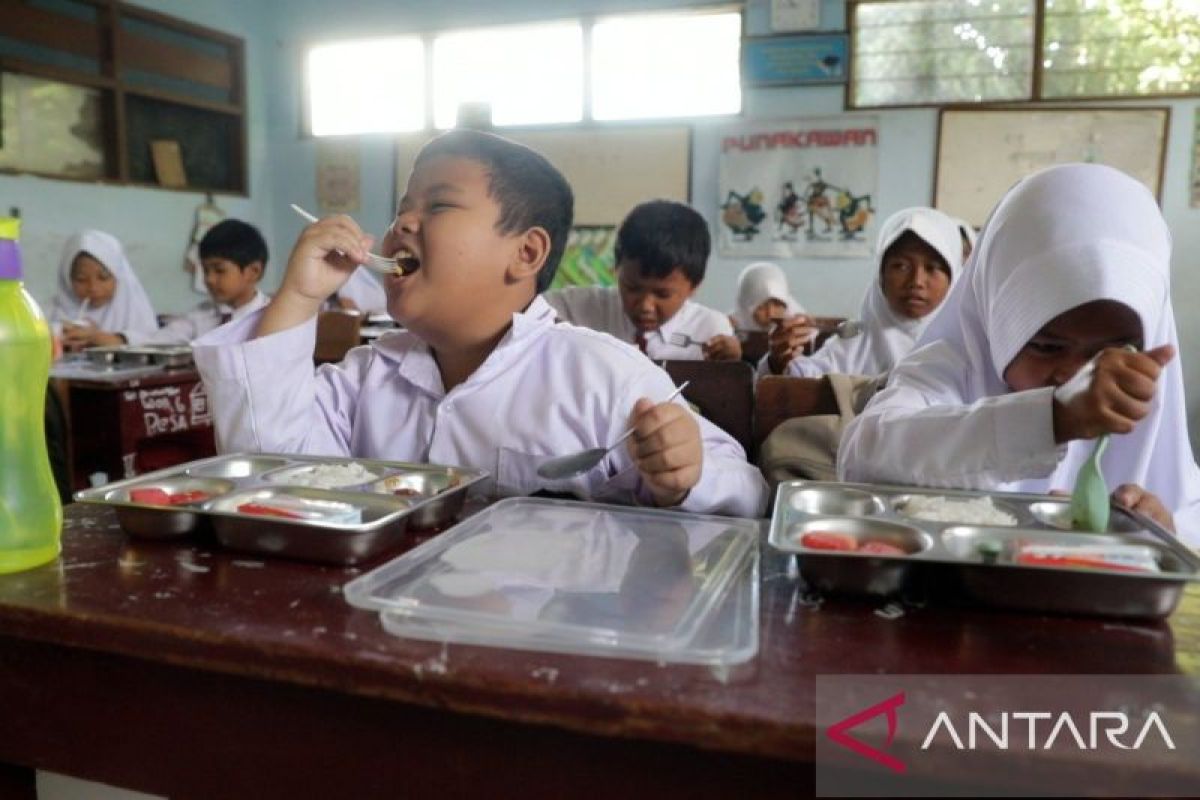 Menu-menu makan bergizi gratis dirotasi tiap hari