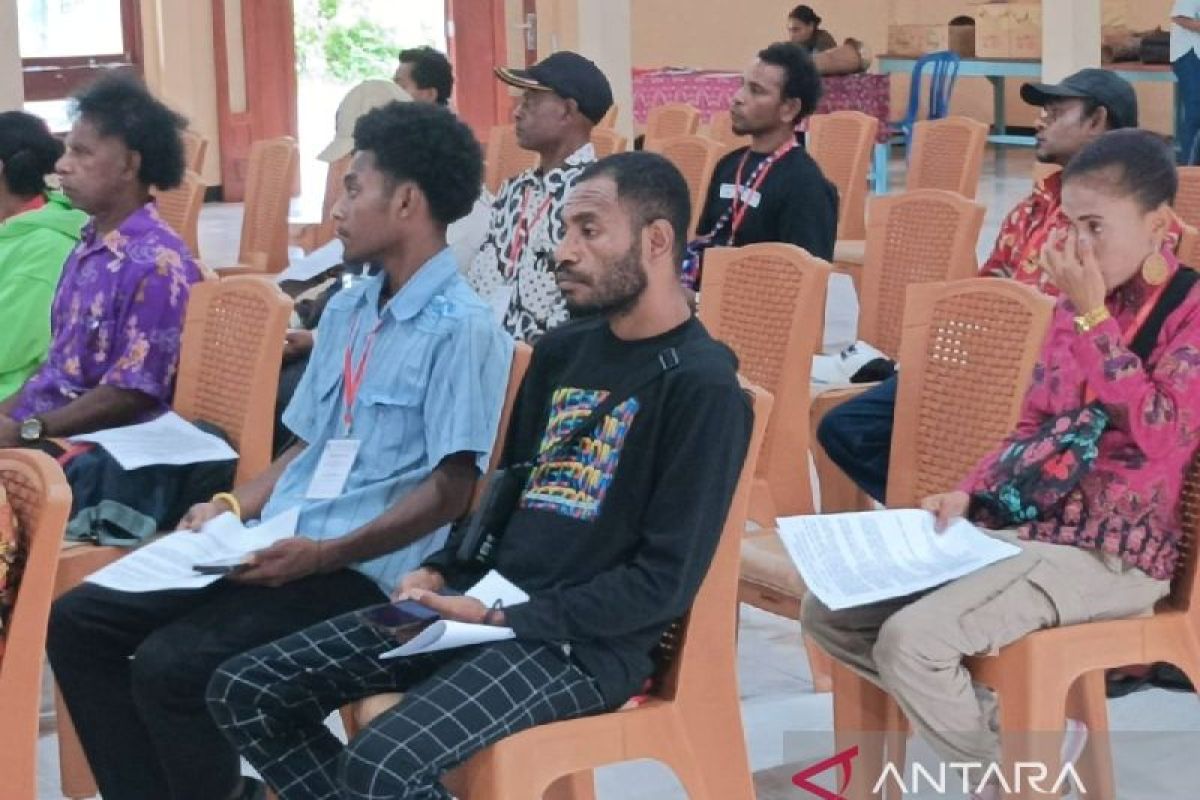 Disnaker Biak awasi ketat pelaksanaan UMR Kabupaten Rp4,2 juta