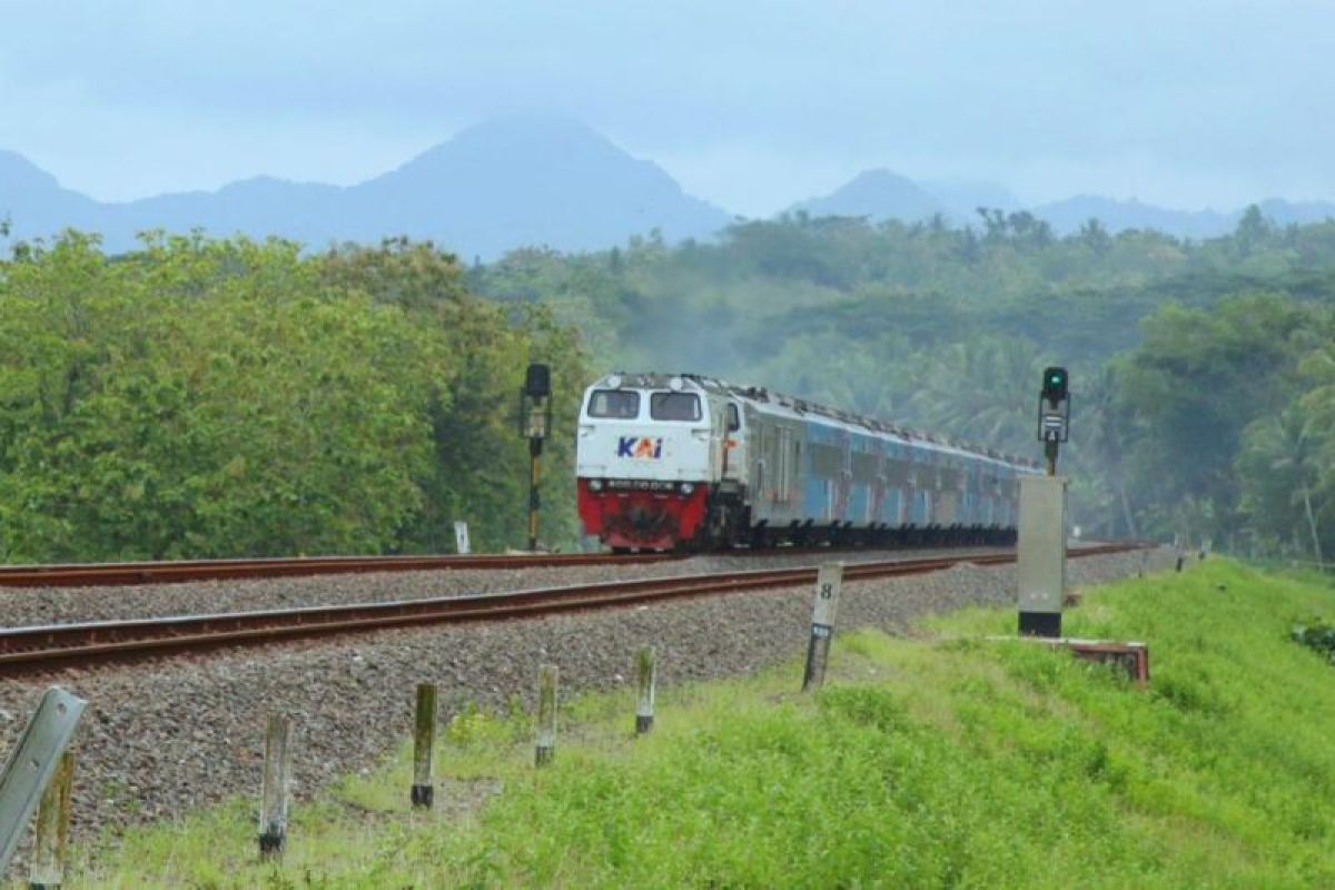 KA Senja Utama favorit penumpang Solo selama periode Nataru