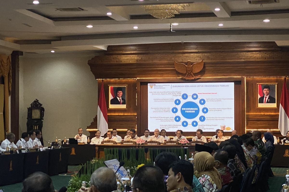 Zulkifli Hasan: Pelaksanaan program MBG bertahap dan terus dievaluasi