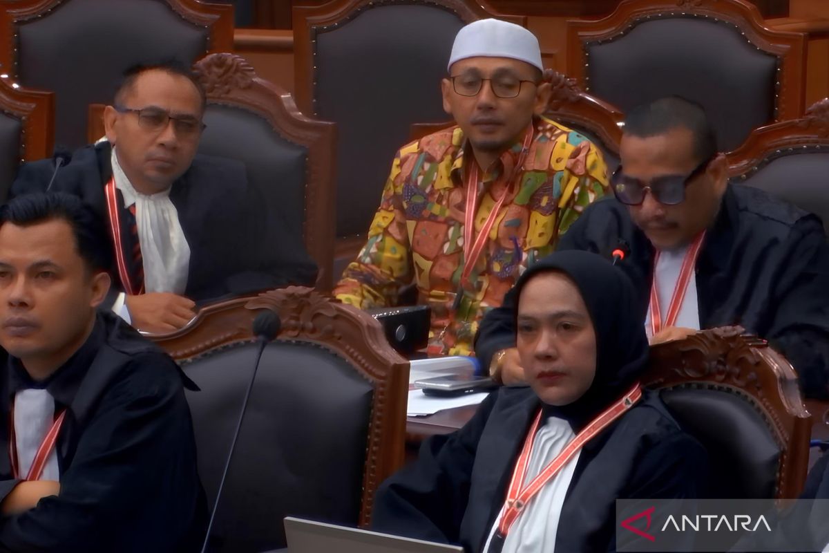 Hengki Kurniawan meminta MK diskualifikasi Jeje "Govinda"