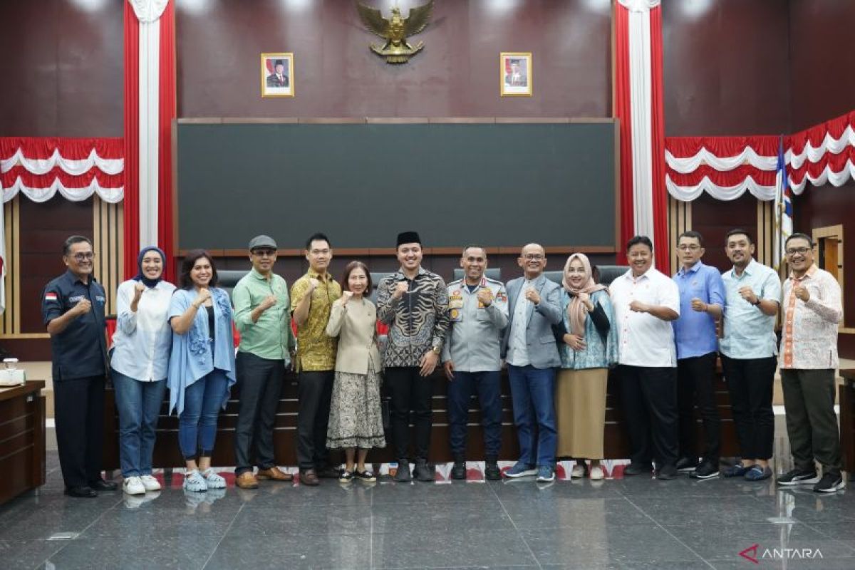 DPRD Bogor inisiasi rapat gabungan bahas BisKita