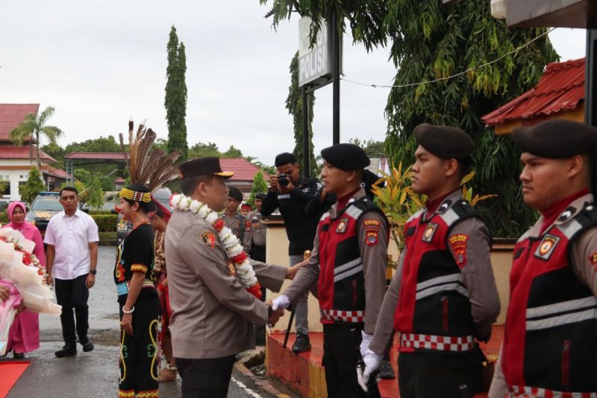 Kapolda Kaltara Melakukan Kunjungan Kerja ke Polres Malinau