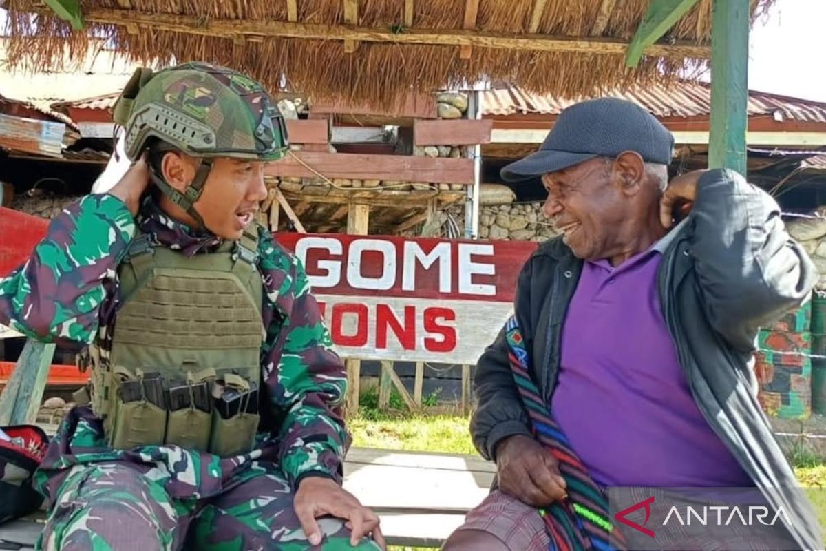 Prajurit Kostrad buka posko layanan kesehatan gratis di Gome