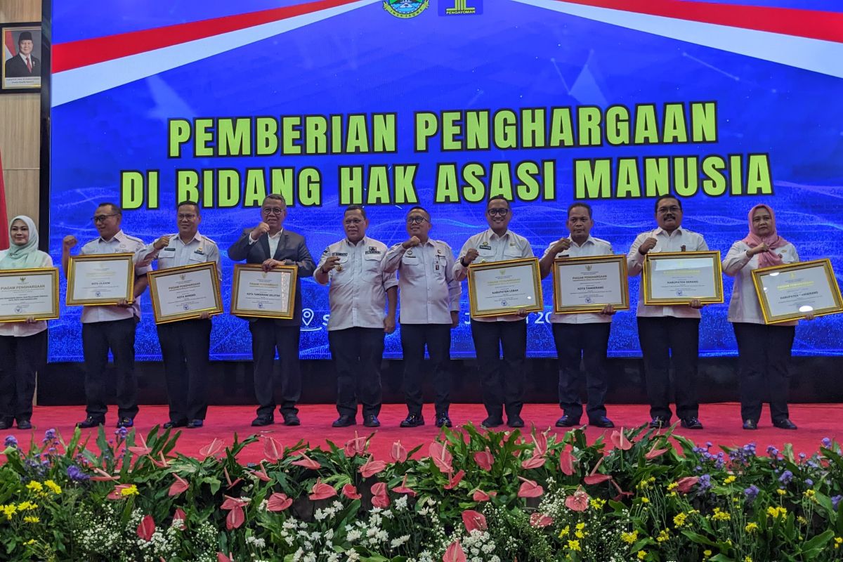 Pemkab Serang terima penghargaan Peduli HAM dari kementerian