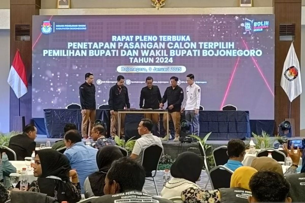 KPU tetapkan pasangan Wahono-Nurul sebagai pemenang Pilkada Bojonegoro 2024