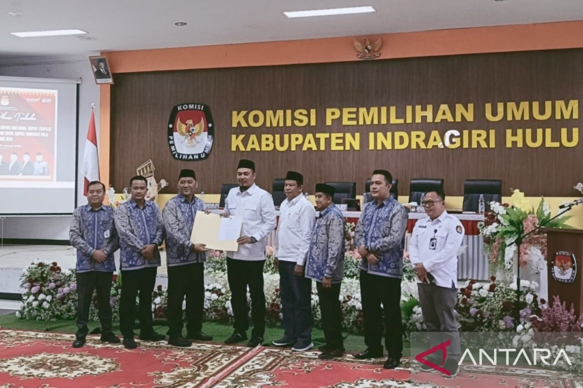 KPU Inhu tetapkan Ade Agus Hartanto - Hendrizal pemenang Pilkada