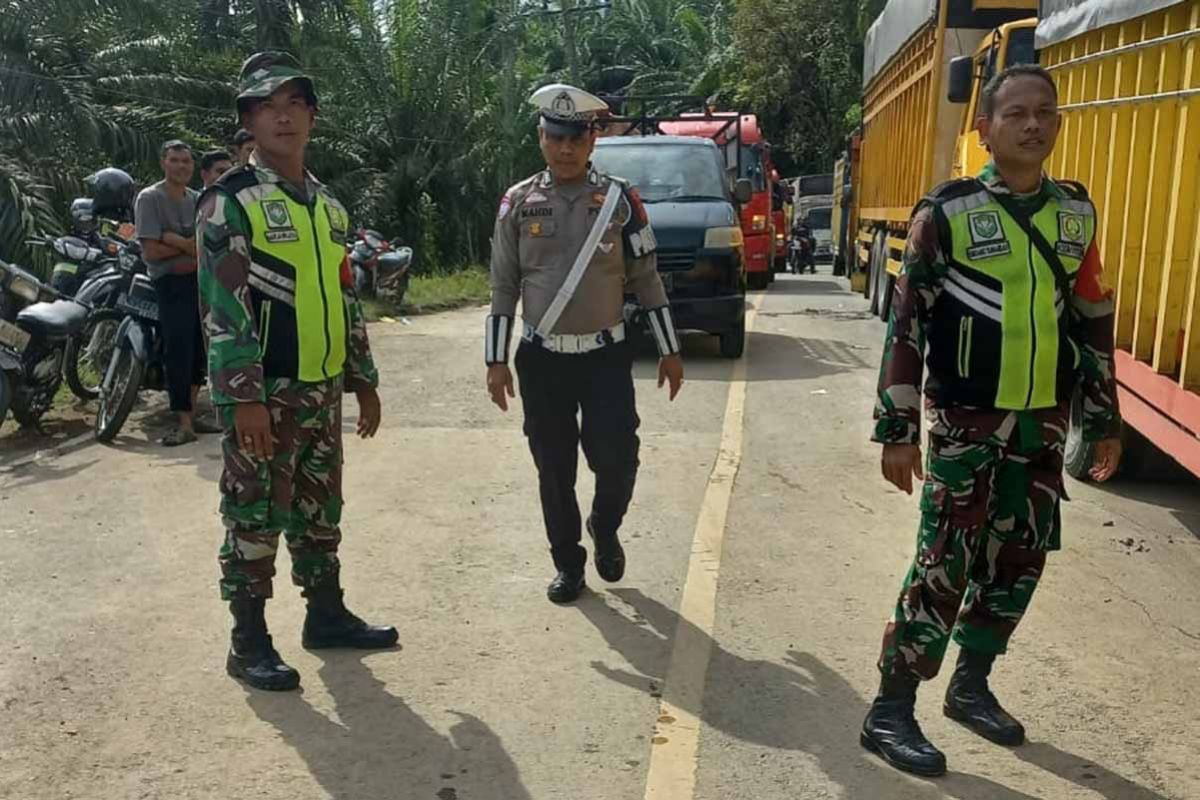 Polisi rekayasa jalur Bireuen-Takengon akibat badan jalan amblas