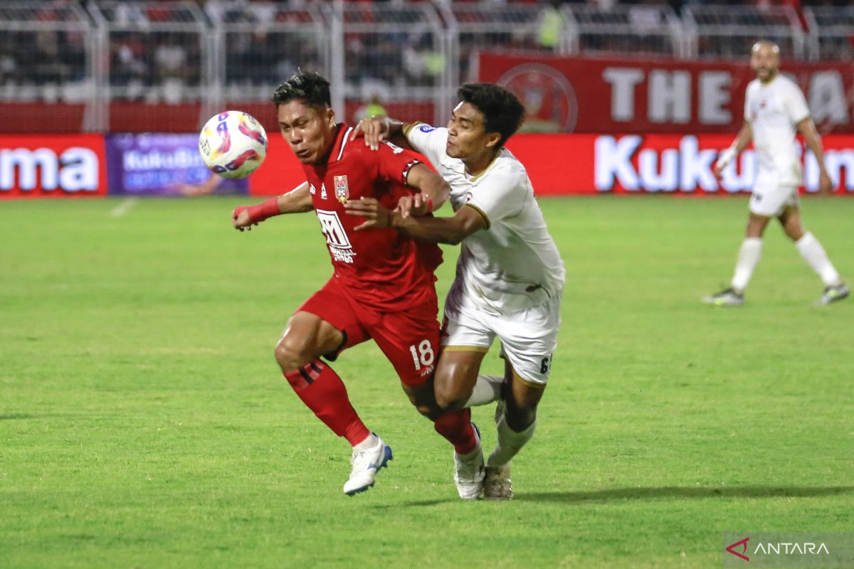 Liga 1 - Madura United tundukkan Malut United 1-0