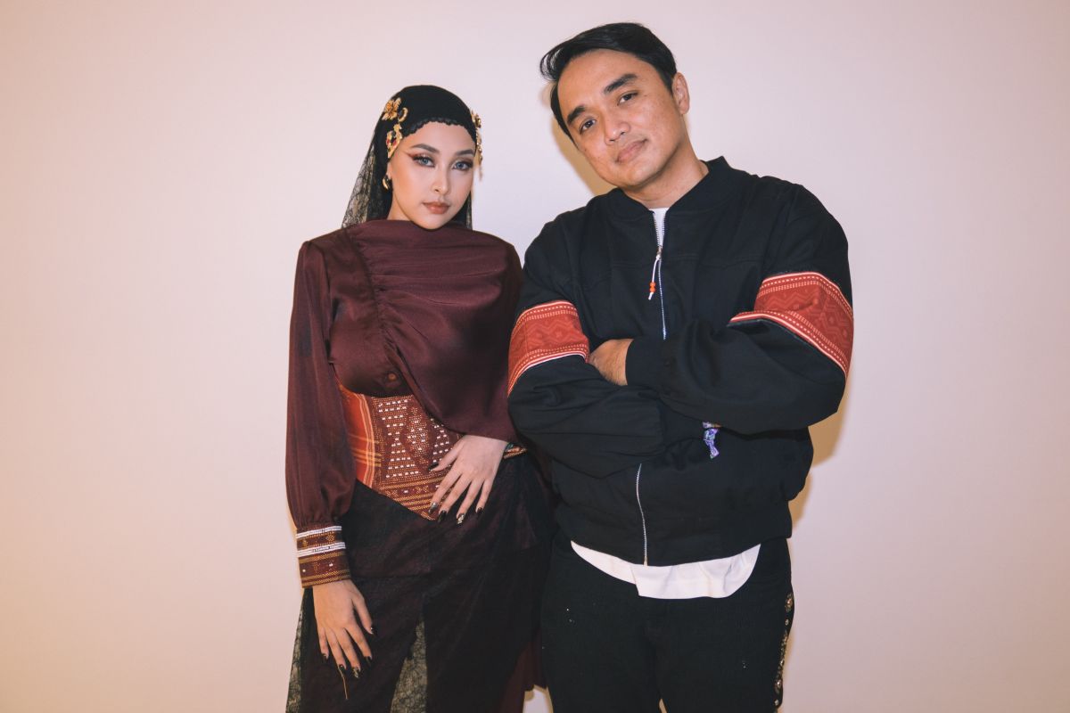 Dipha Barus bawa sentuhan magis bersama Jinan Laetitia lewat "BATARA"