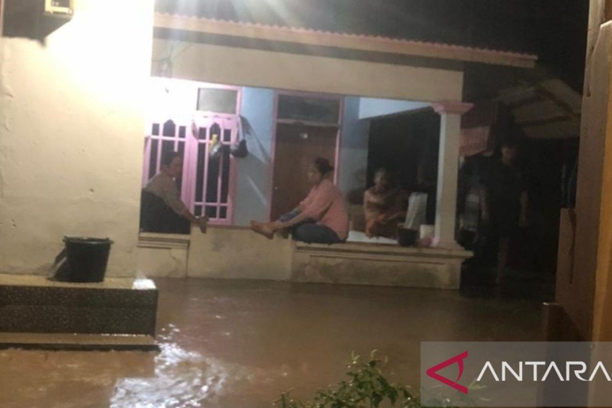 281 rumah di Lombok Barat terendam banjir