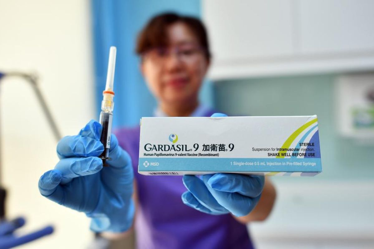 China berikan dosis pertama vaksin HPV untuk pria