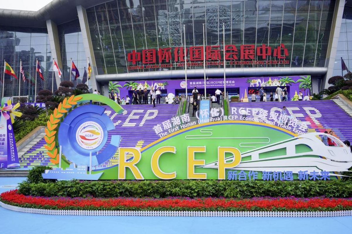 China puji pencapaian perdagangan dan investasi RCEP dalam tiga tahun