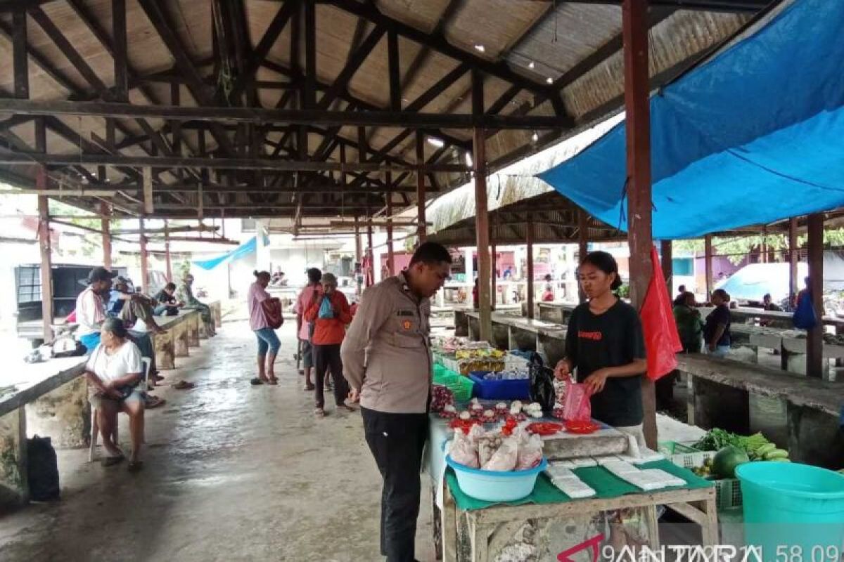 Polres Jayapura tingkatkan patroli dialogis ke pedagang pasar